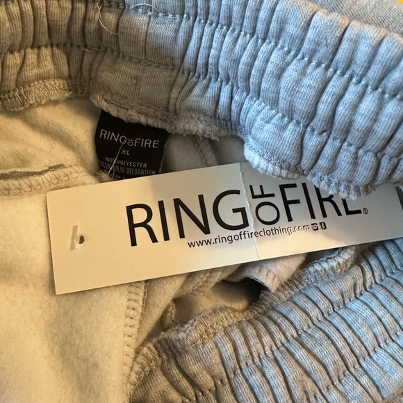 Ring of Fire Gray Sweatpants NWT - Picture 4 of 4